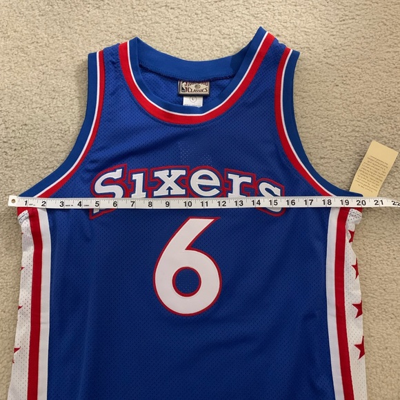 Vintage NBA Hardwood Classics Julius “Dr. J” Erving jersey 1977-1978 - Picture 7 of 7